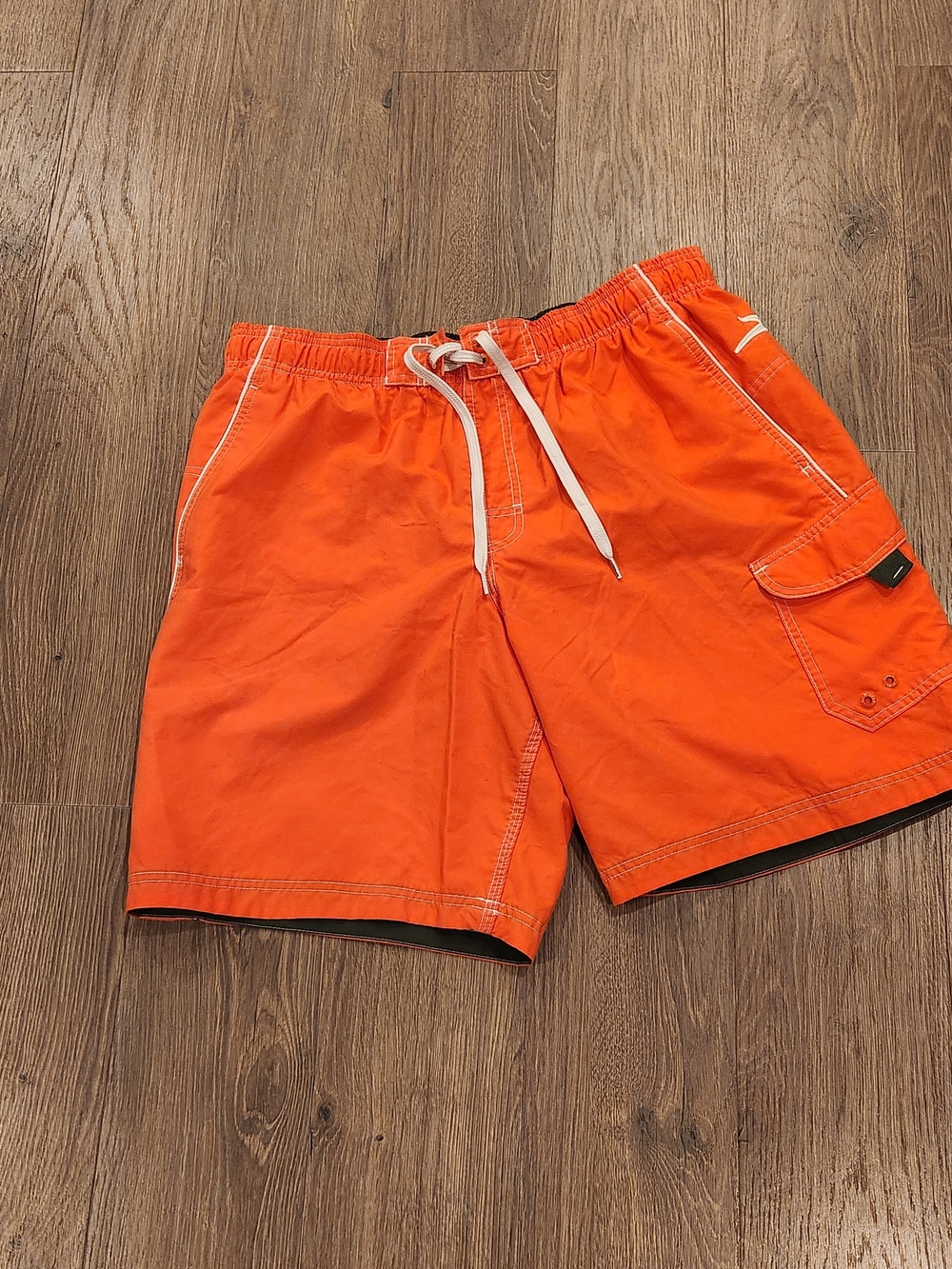 VIBRANT CRUSH: Speedo Lined Athletic Cargo Swim Trunks Elastic Waist - Large